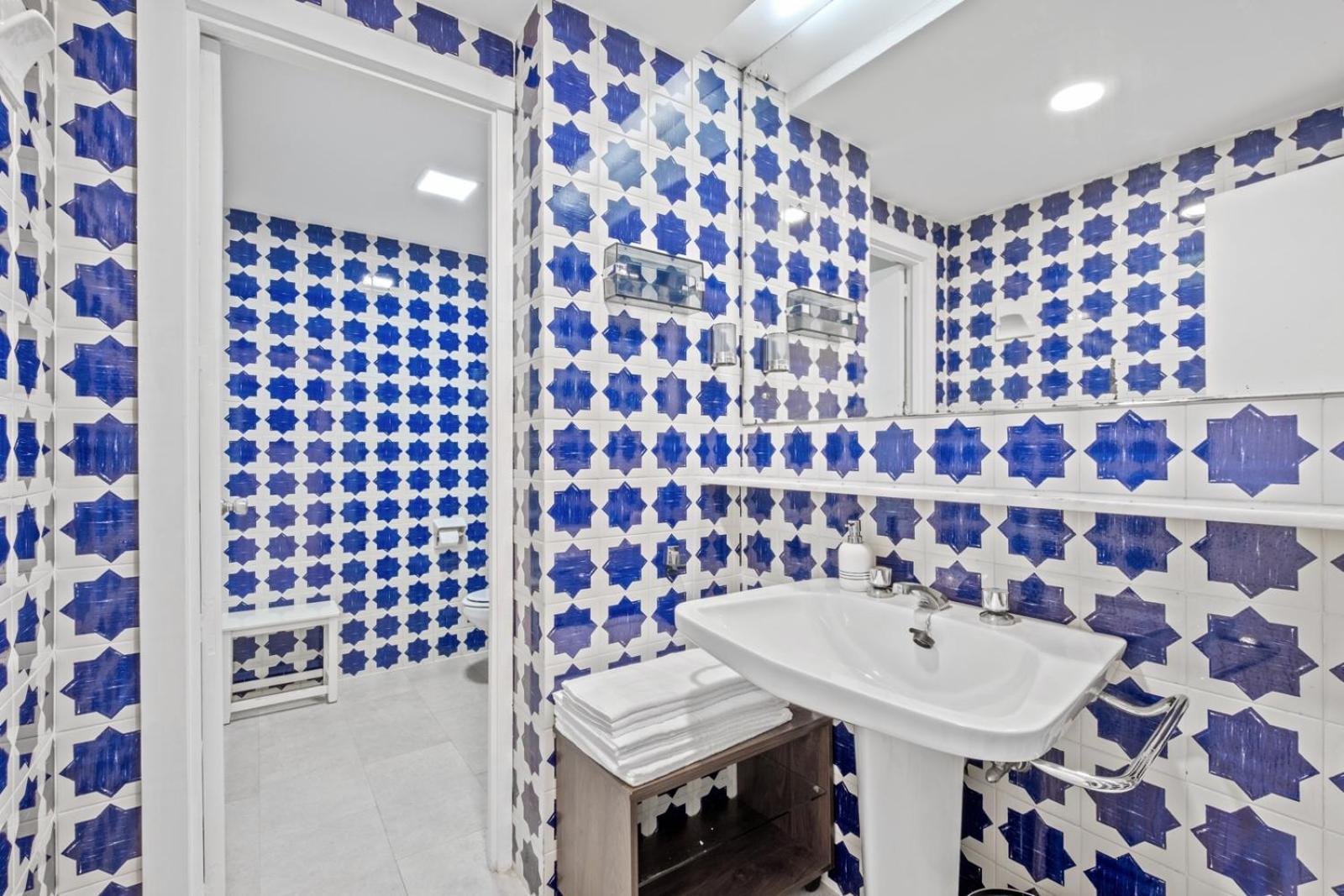 Piso Con 2 Habitaciones, 2 Terrazas Y Piscina Torremolinos Bagian luar foto