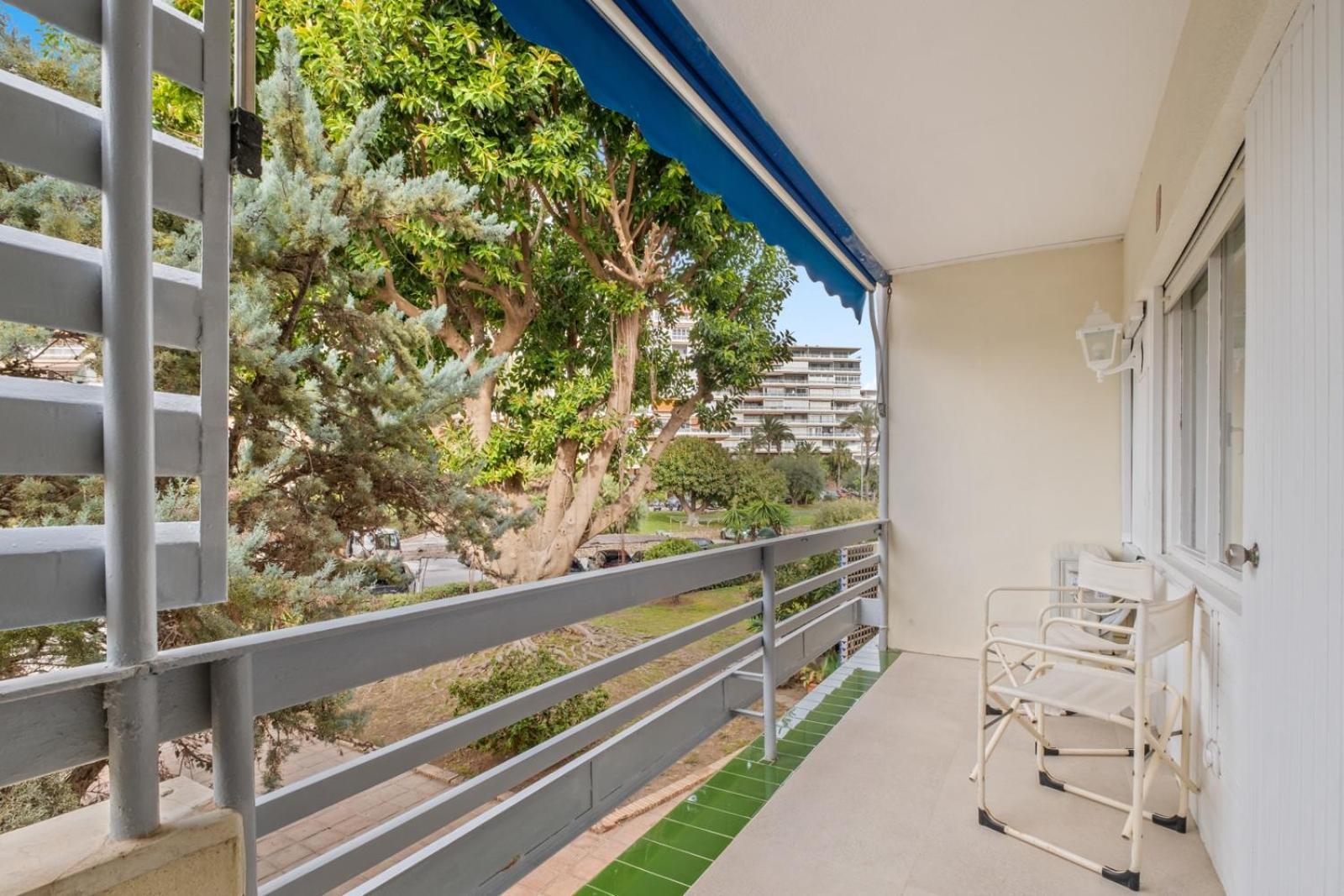 Piso Con 2 Habitaciones, 2 Terrazas Y Piscina Torremolinos Bagian luar foto